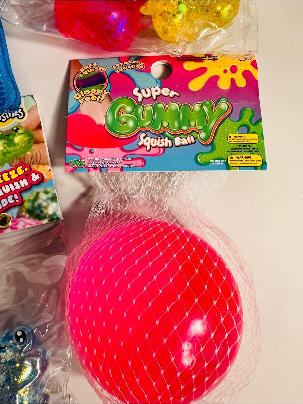 Sugar Swaps Triplet Frogs, Twinsies Chicks, Super Gummy Squish ball, Taba Jelly - Picture 3 of 5